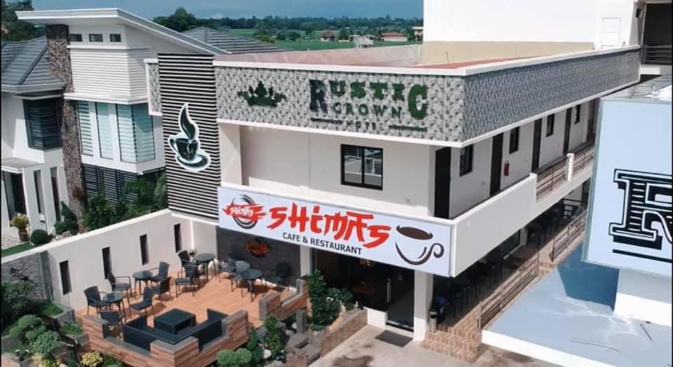 Rustic Crown Hotel Alaminos Exterior foto